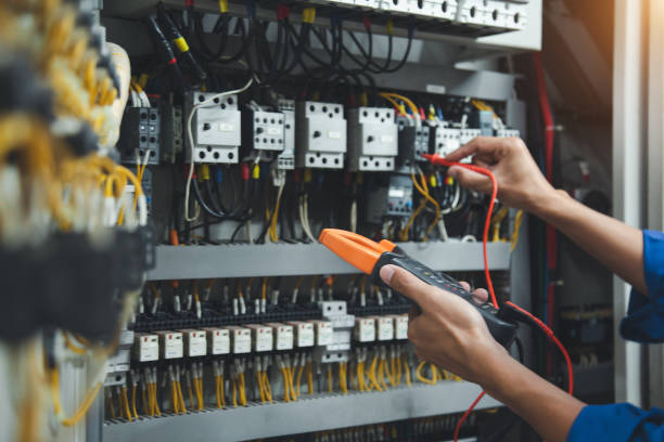 Best Licensed Electrician  in Ashdown, AR