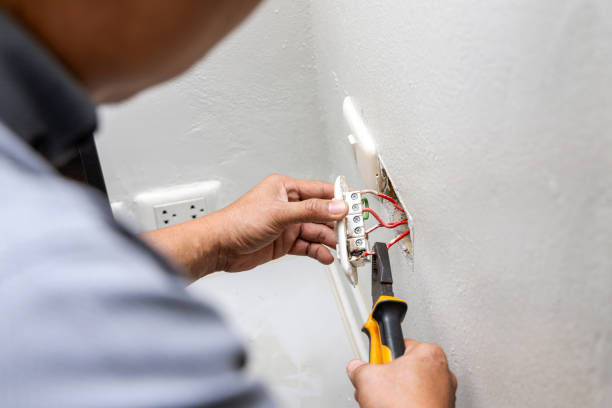 Best Commercial Electrician Services  in Ashdown, AR