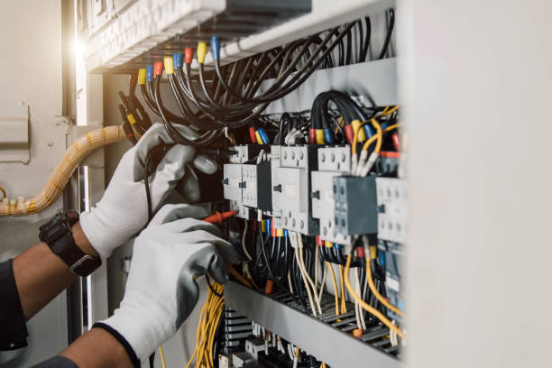 Best Circuit Breaker Repair  in Ashdown, AR